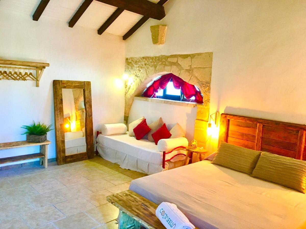 Agriturismo Masseria Costarella Borgagne Exterior photo