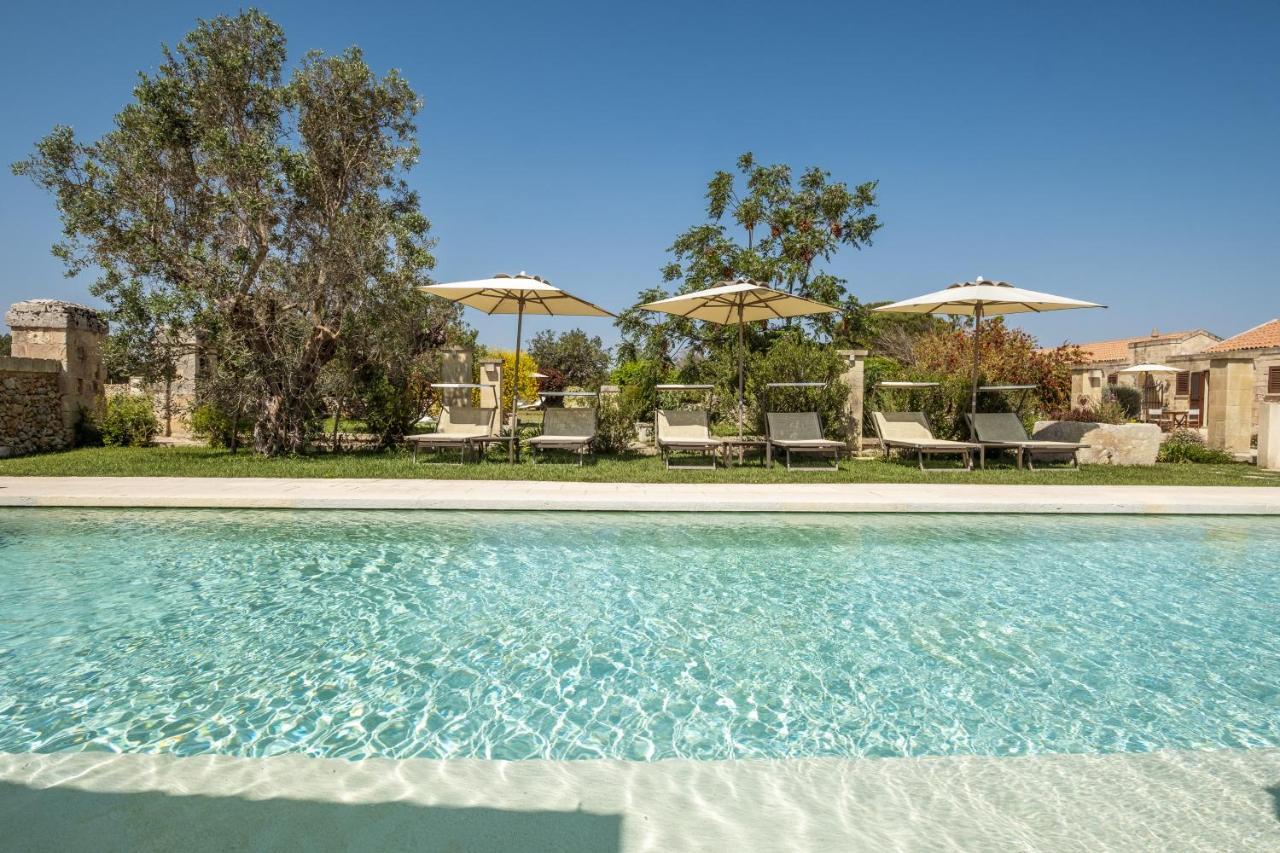 Agriturismo Masseria Costarella Borgagne Exterior photo
