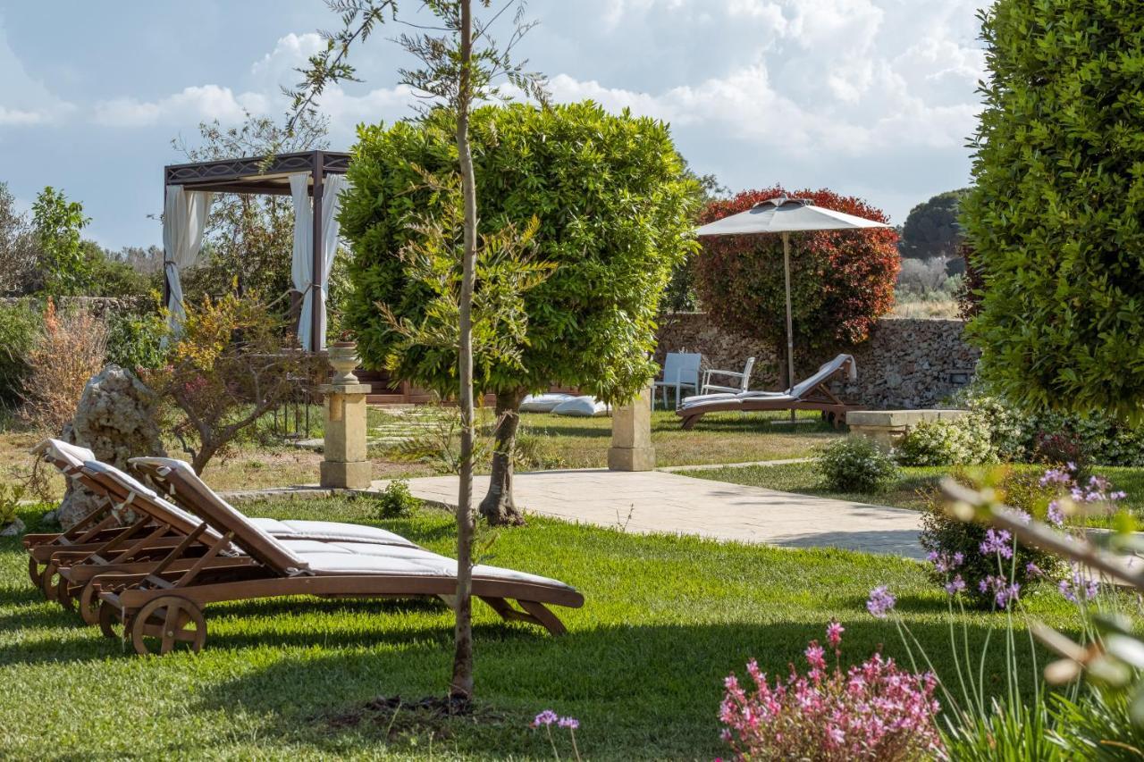 Agriturismo Masseria Costarella Borgagne Exterior photo