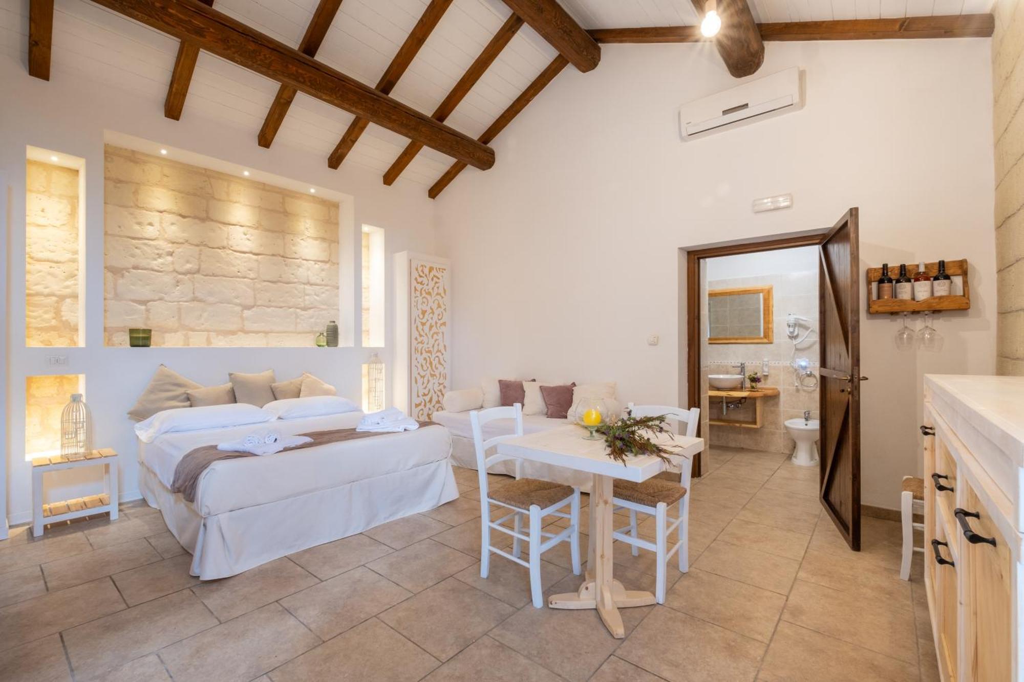 Agriturismo Masseria Costarella Borgagne Exterior photo