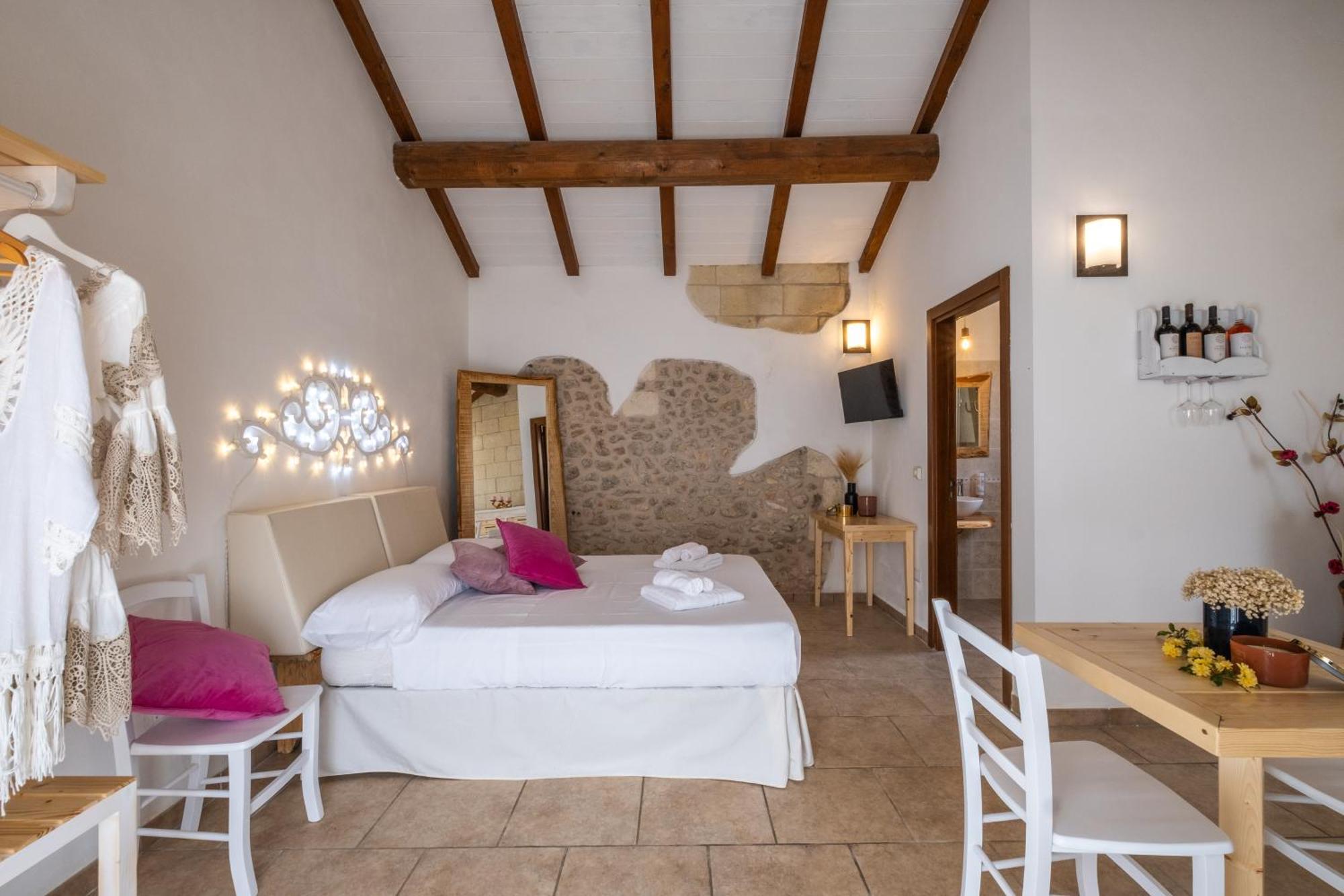 Agriturismo Masseria Costarella Borgagne Exterior photo